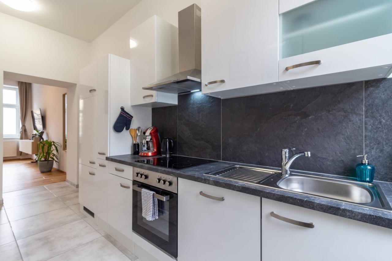 Cozy, Generous City Apartment - 10 Min To City-Centre - Contactless 24H Check-In Вена Экстерьер фото